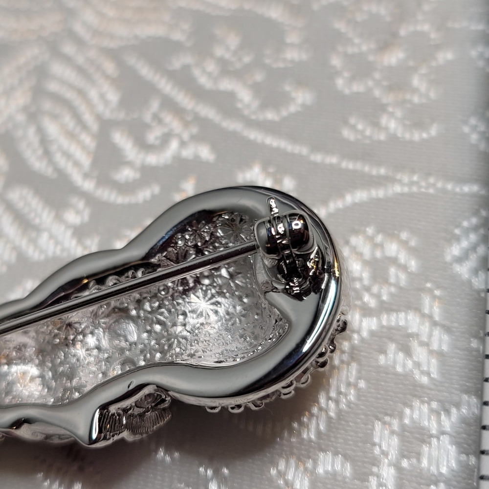 Swarovski Snowman‎ Pave w/Clear Crystal Brooch Signed Swan Holiday Winter Gift - Picture 5 of 9